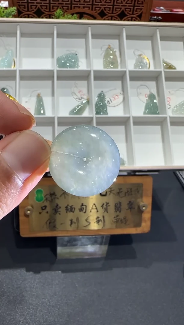 未镶嵌挂件翡翠A货翡翠多样性孤品