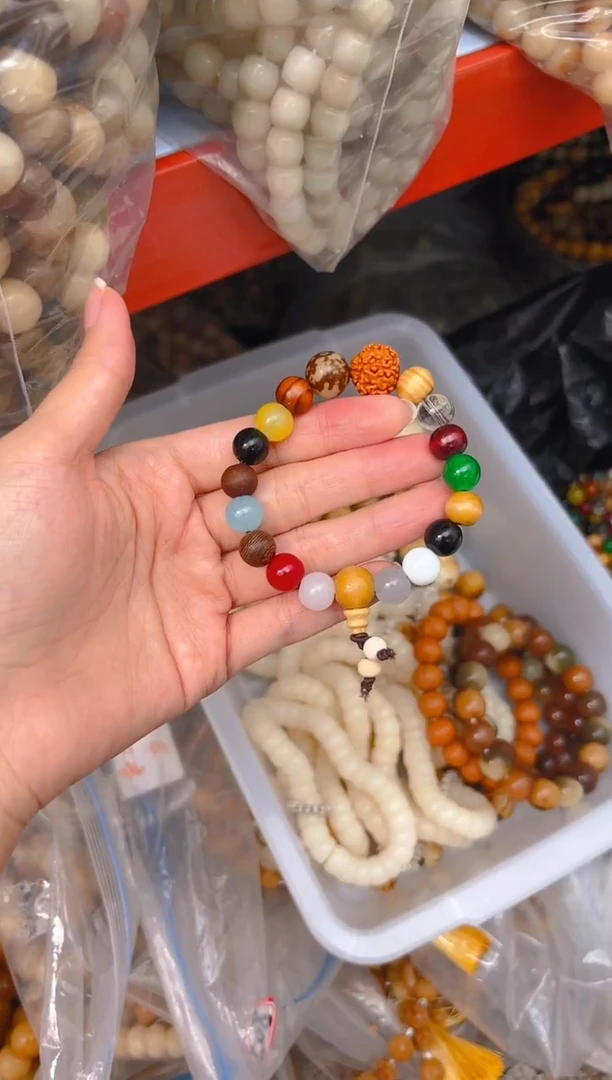 吊坠菩提根/象牙果十八子单圈手串