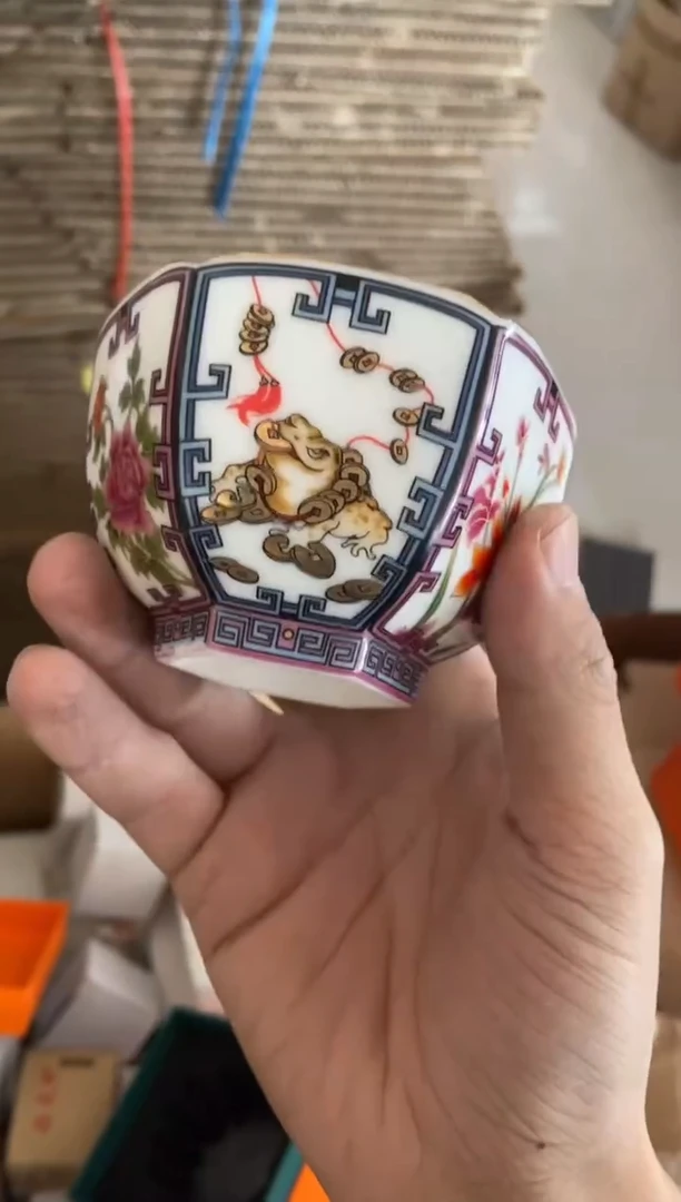 无运费险有瑕疵的摄影的产品有使用过的痕迹有点脏介意勿拍