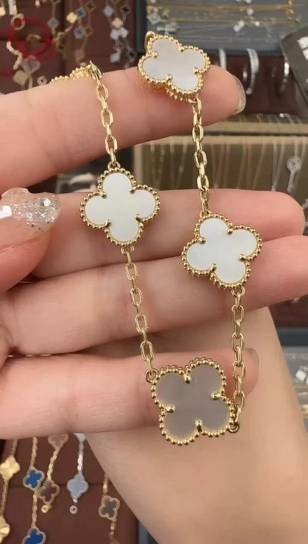 【闪购商品】贝壳手链18K金镶嵌白五花手链（11克多）
