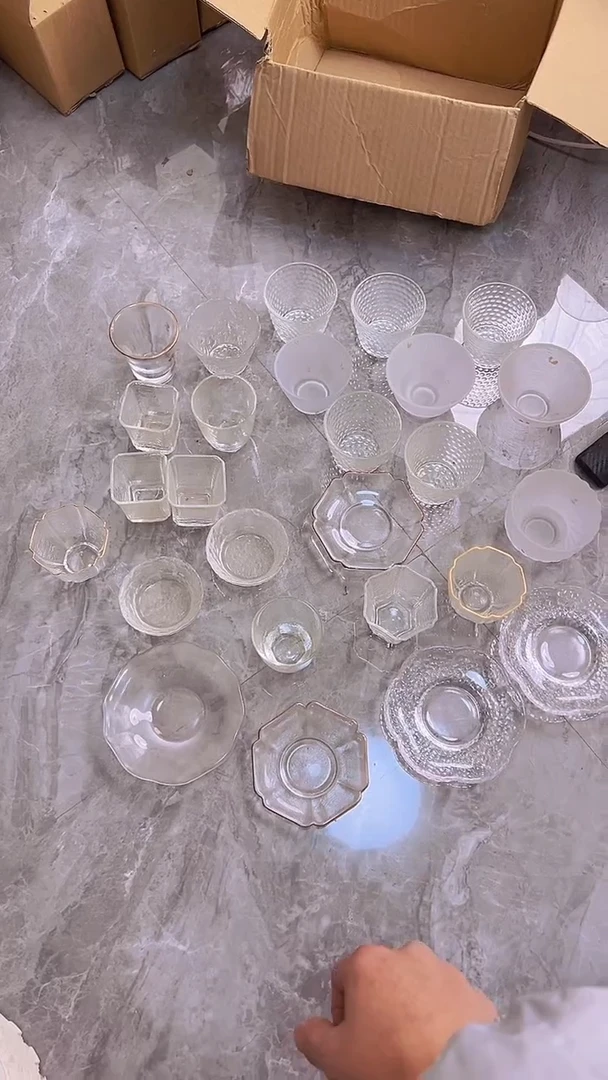 【闪购商品】26个玻璃########///