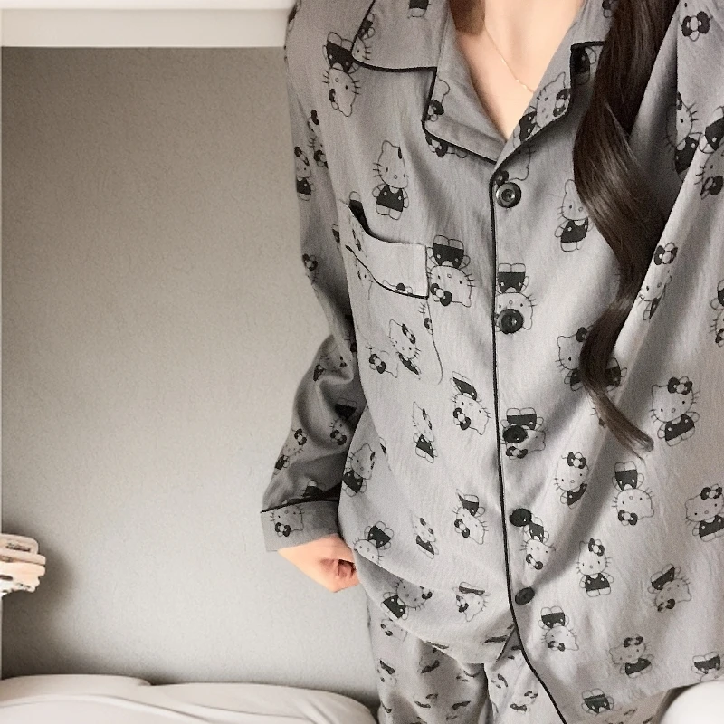 ins甜美简约KT猫睡衣女春秋新款长袖套装没事女宽松大码家居服