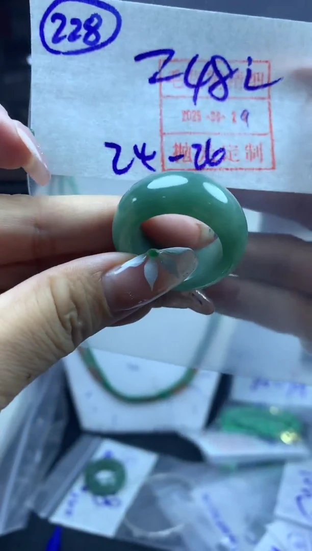 定制翡翠未镶嵌228戒圈24-26*258元毛货需精抛光