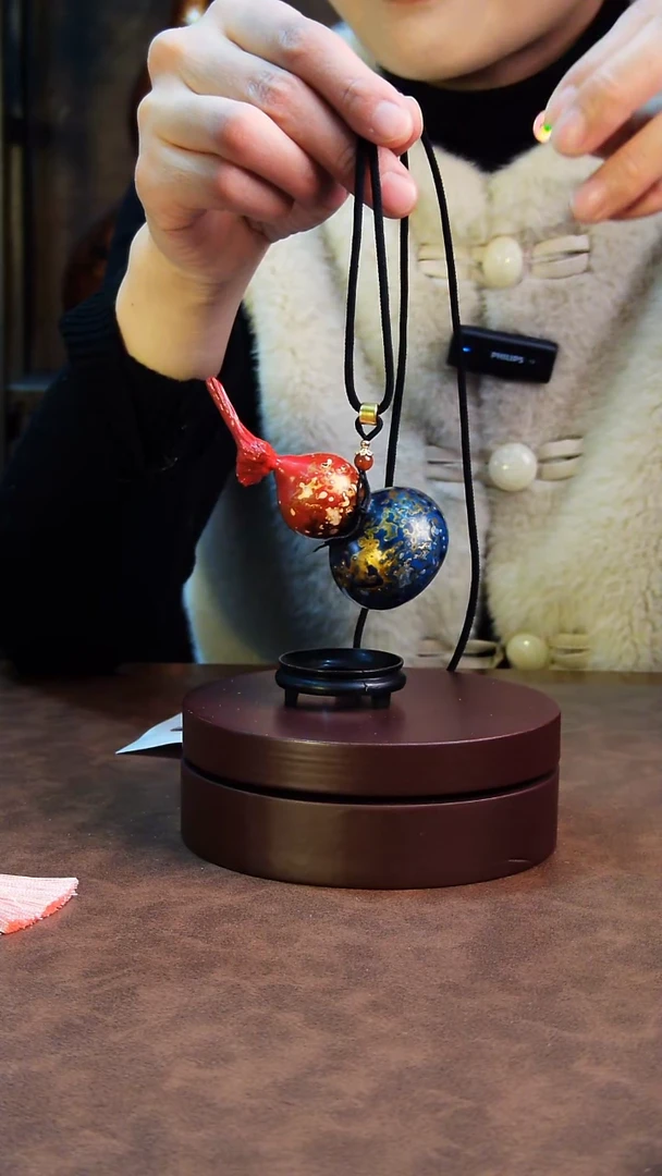 【闪购商品】258直播一物一图大漆酒葫芦送底座送挂绳