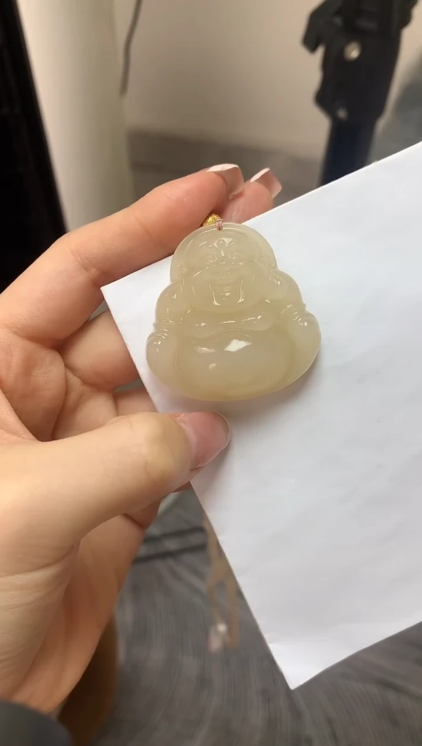颈饰未镶嵌和田玉吊坠40mm