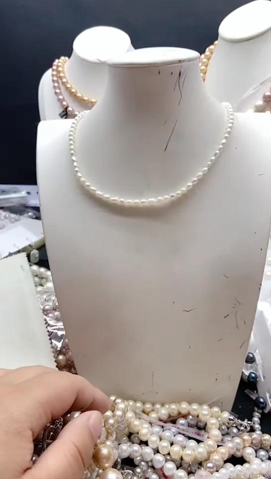 淡水珍珠未镶嵌颈饰1