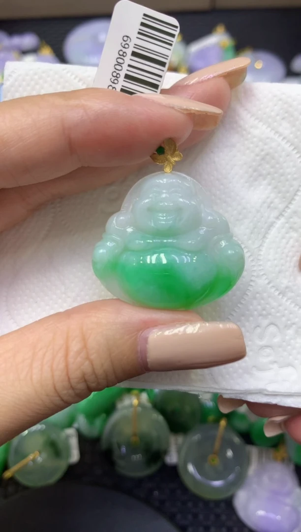 颈饰18K金镶嵌翡翠天然缅甸翡翠A货