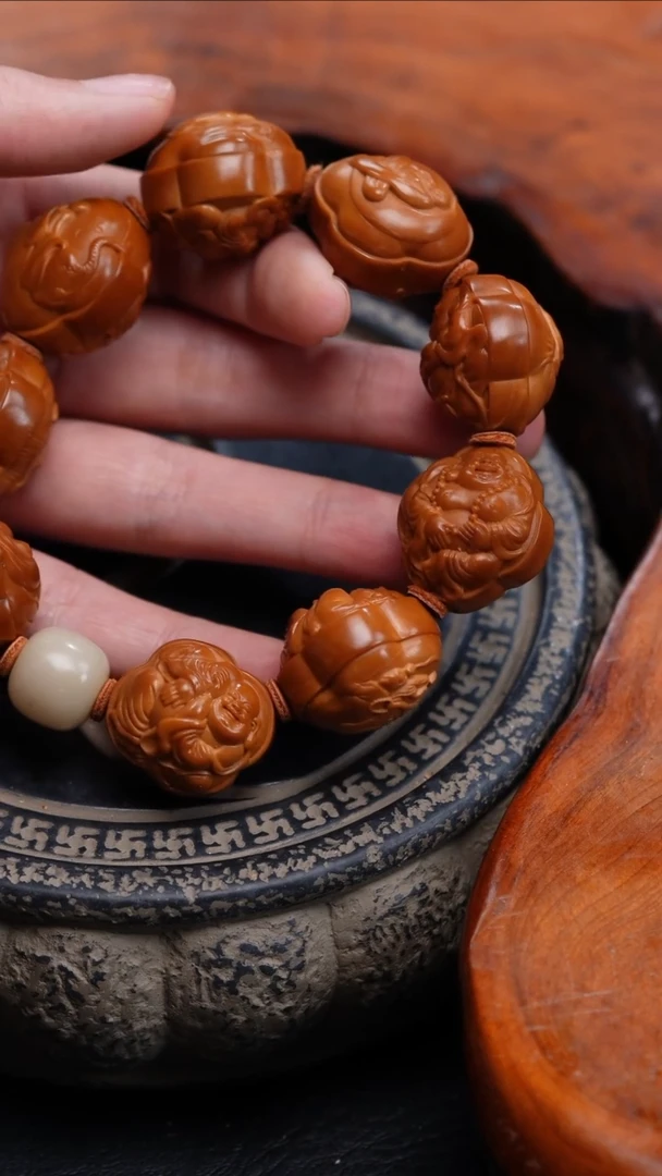 【闪购商品】橄榄核手串/手链管理和·