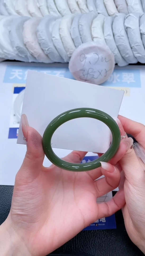 【闪购商品】石英质玉手镯未镶嵌湖水绿色差偏大介意勿拍T287-54.7