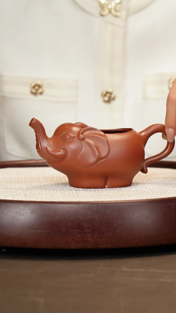 紫砂茶杯大红袍大象公道杯