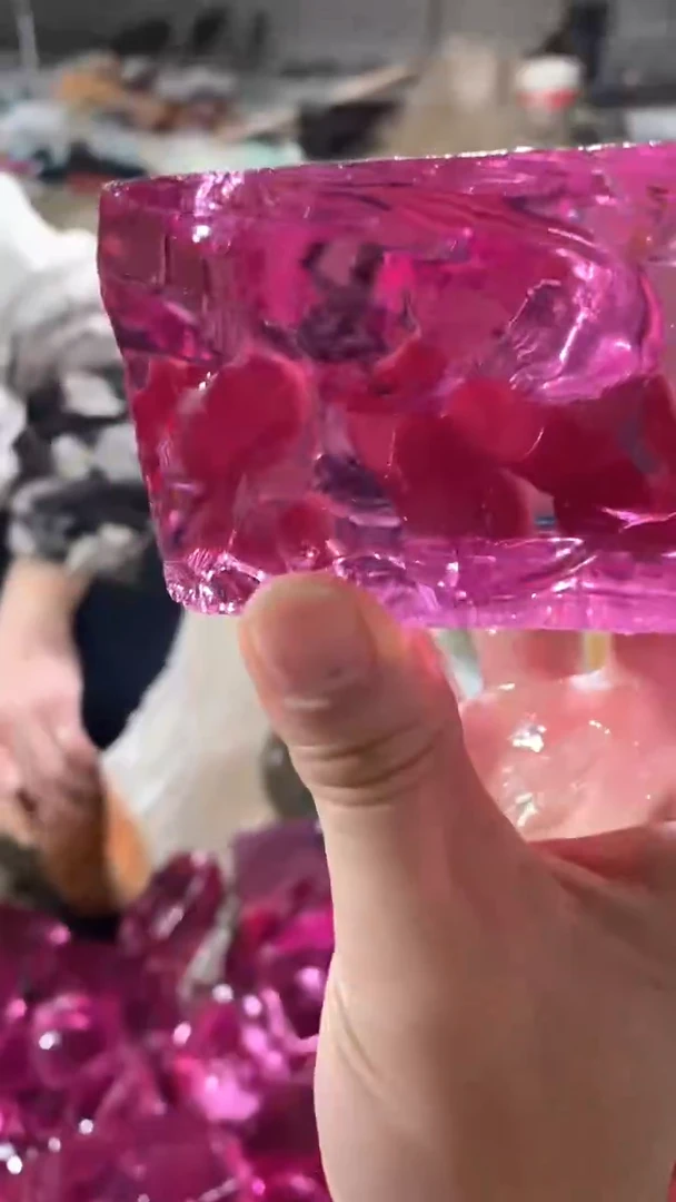 新疆五彩石原石摆件