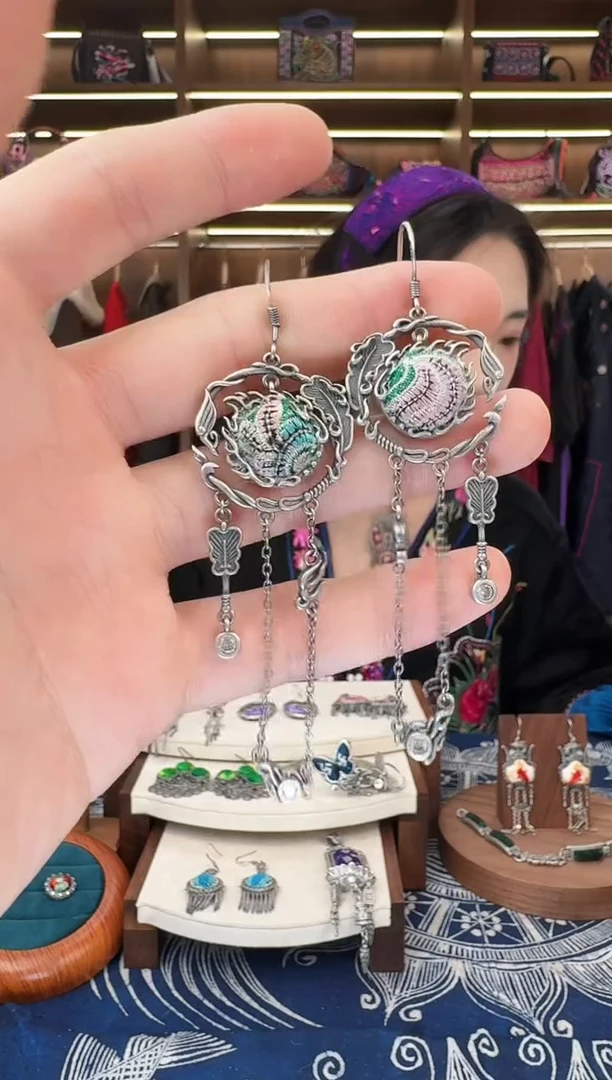 织绣526黔东南苗族刺绣