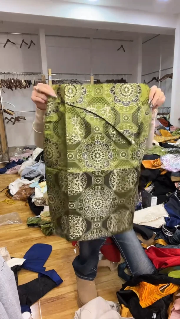 半身裙       M码       80-110斤