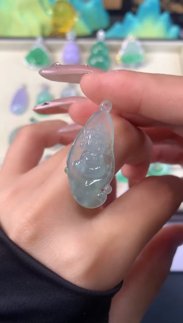 18K金镶嵌吊坠(不含链)玛瑙/玉髓裸石（镶嵌定制）