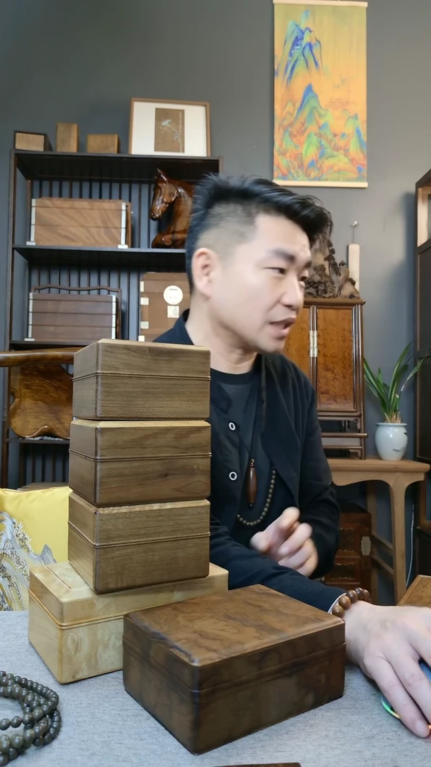 金丝楠今***睡金丝楠木灯草线天地盖首饰盒