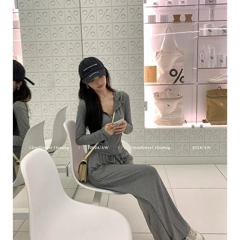 【CloudSweet 08/21 】美女舒适区/氧系穿搭 连帽卫衣三件套 新