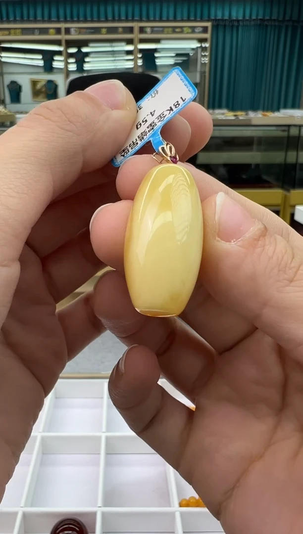 18K金镶嵌颈饰琥珀101秒拍号假一罚十