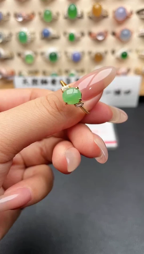 银S925镶嵌戒指翡翠一物一证一礼盒