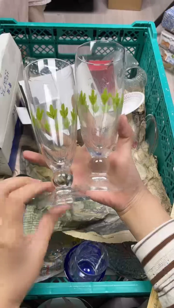 徐*玲712精美瓷器感谢选购
