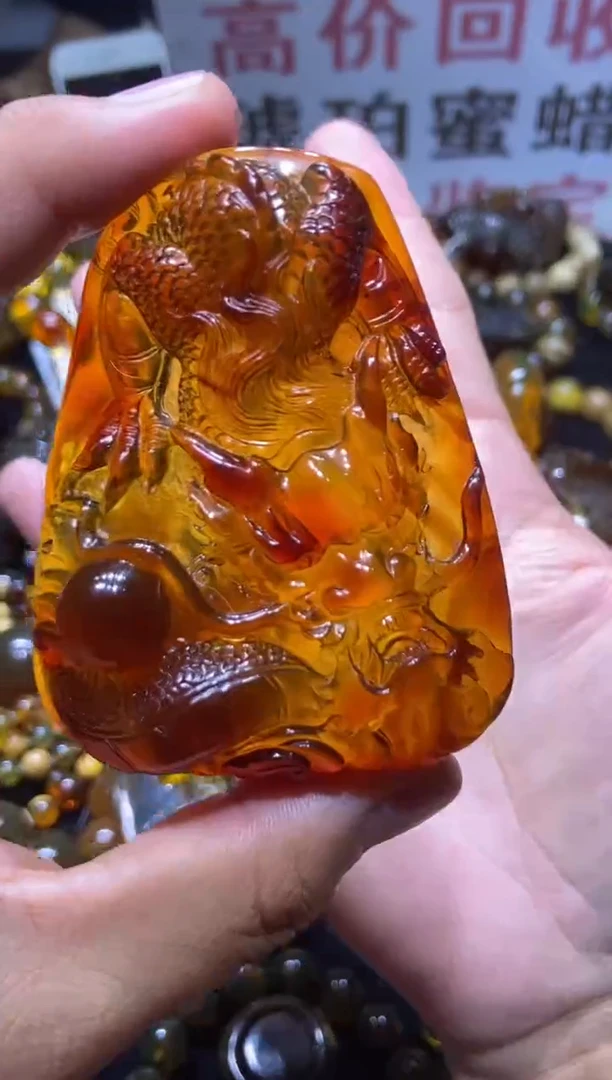 未镶嵌琥珀珠宝奇石吊坠