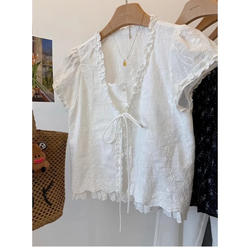 短袖衬衫女装设计感小众假两件上衣2025新款法式甜美短款白色衬衣