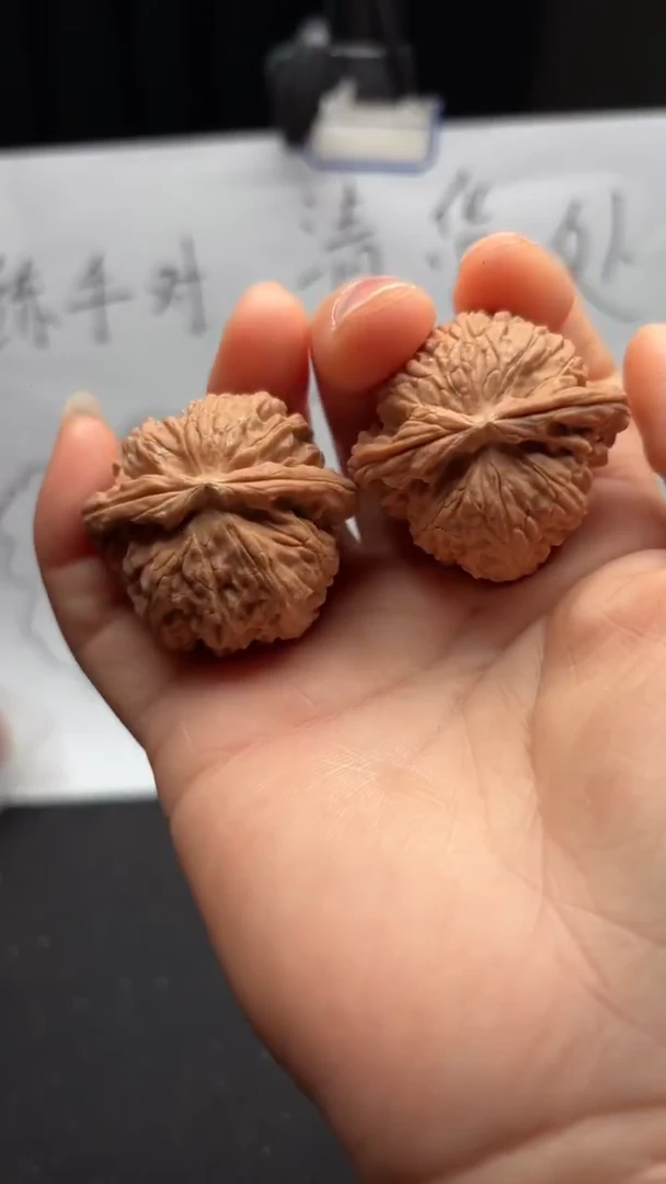 吊坠文玩核桃A111白狮子