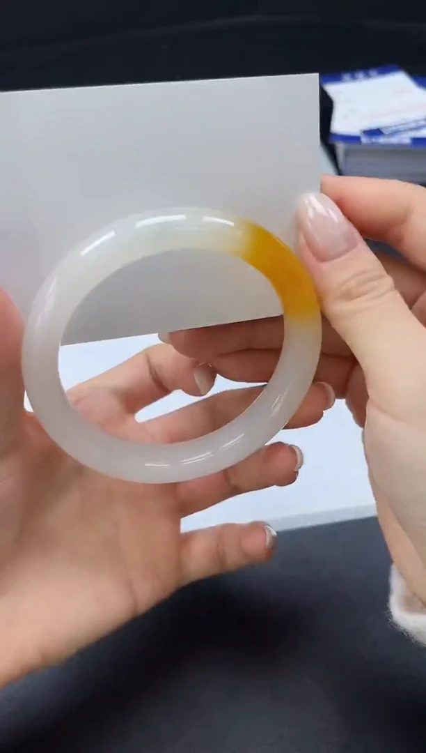 未镶嵌手镯石英质玉026-5960