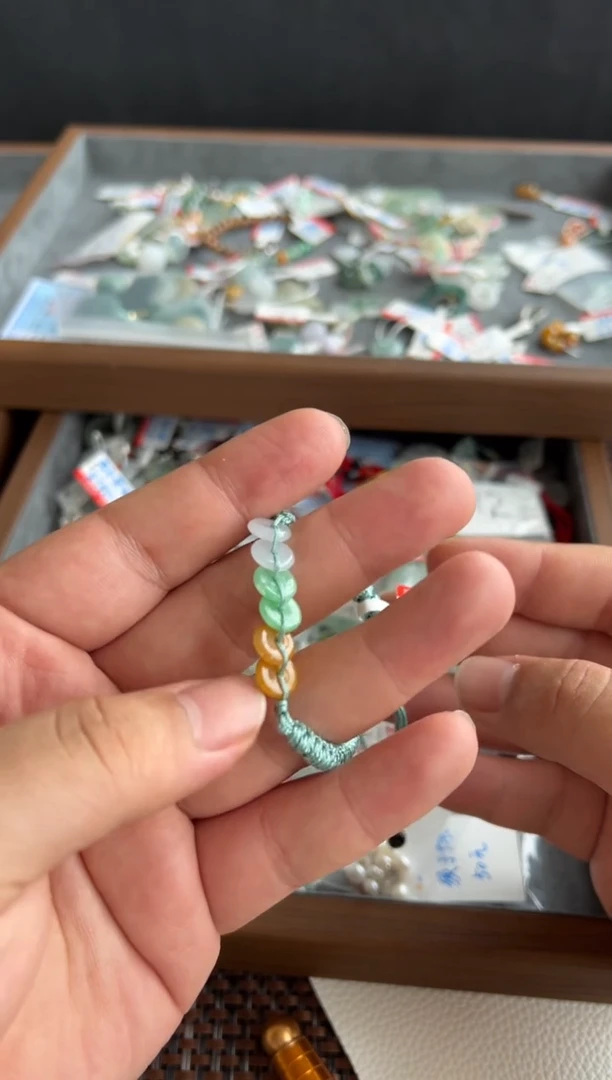 未镶嵌手绳翡翠2147号