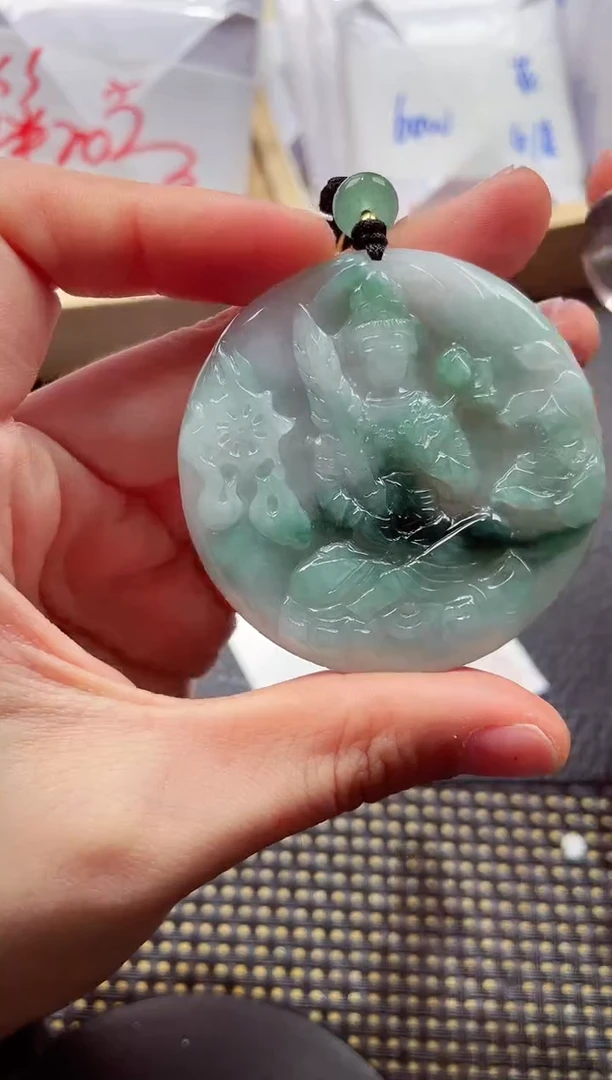 颈饰未镶嵌翡翠000111虚空