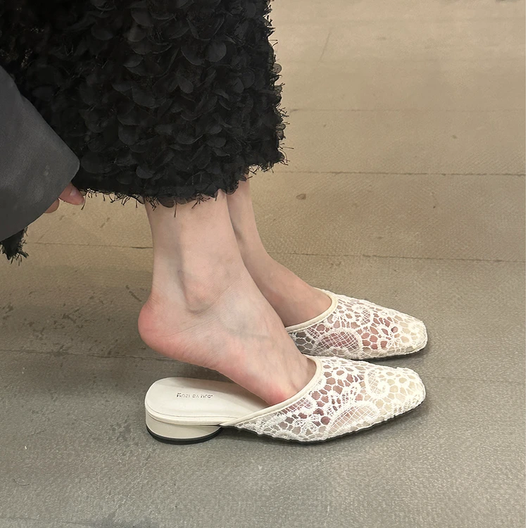 阿南儿~ 新中式仙女风镂空蕾丝包头半拖鞋女夏外穿低跟穆勒凉鞋