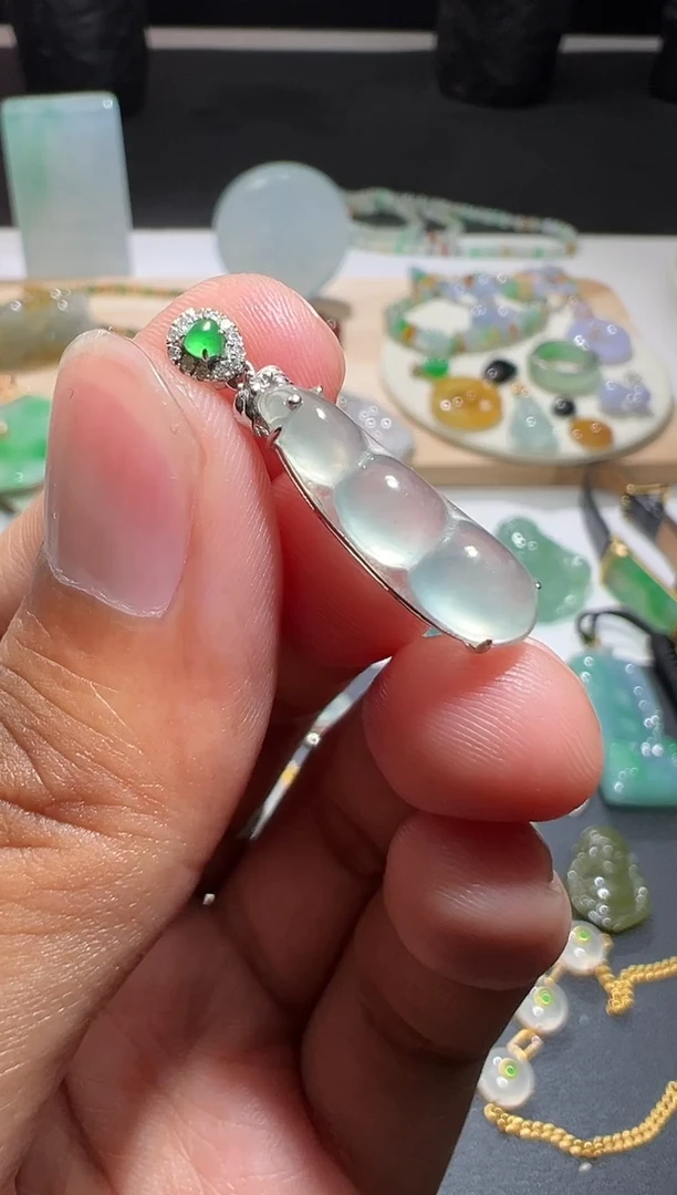 【闪购商品】定制翡翠18K金镶嵌天然缅甸A货翡翠