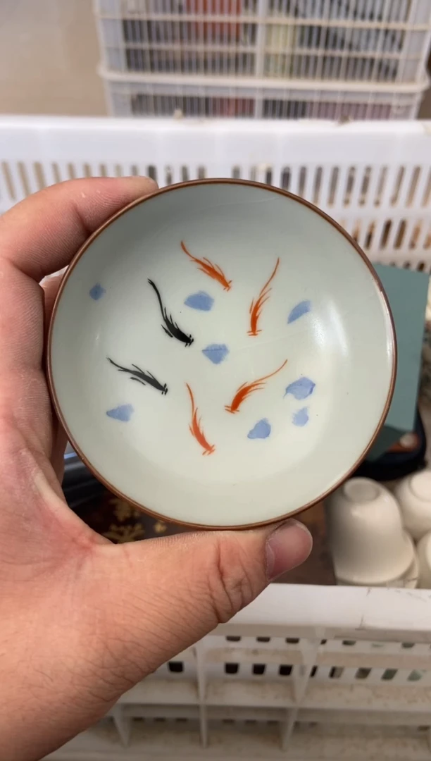 无运费险有瑕疵的摄影的产品有使用过的痕迹有点脏介意勿拍