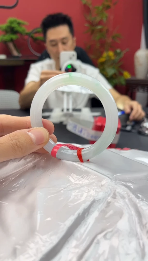 未镶嵌手镯翡翠•*子1