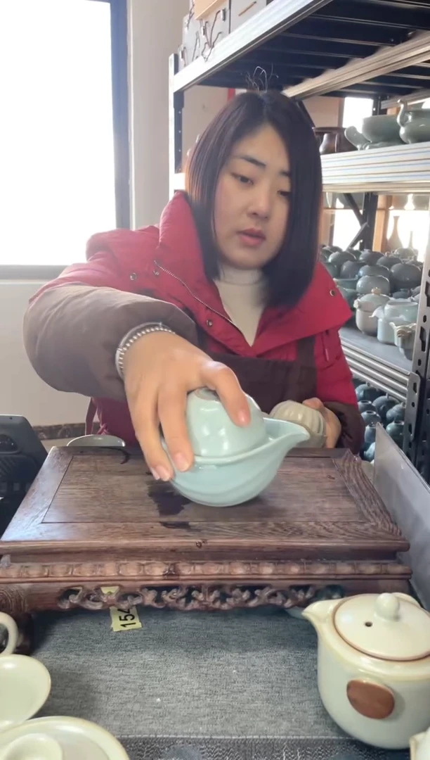 【闪购商品】瓷片微瑕无礼盒天青一帆风顺快客杯。。