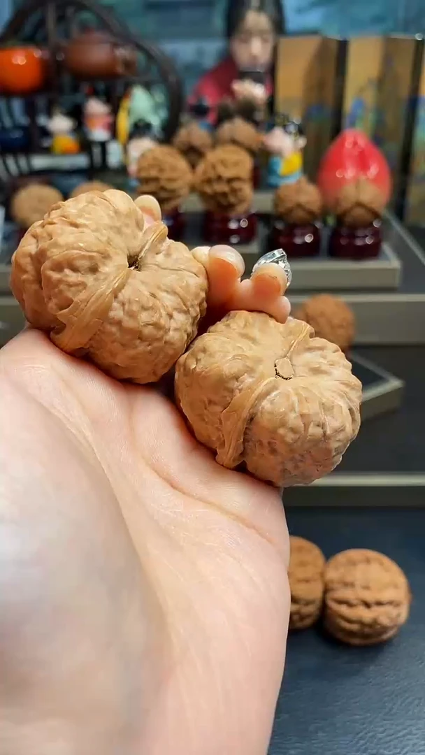 【闪购商品】文玩核桃把件D666蛤蟆头38