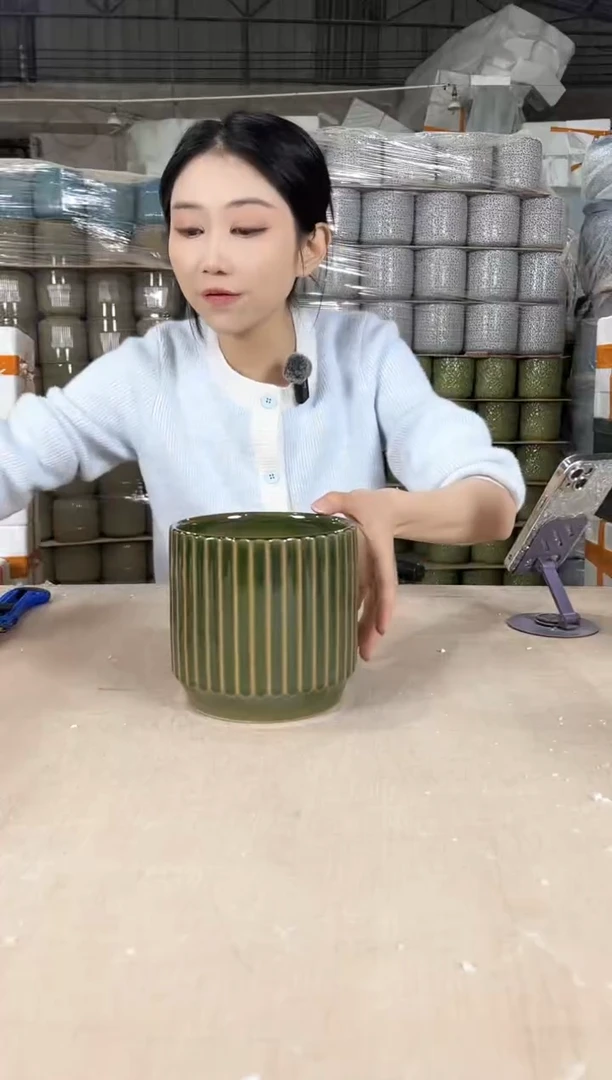 【闪购商品】陶瓷条纹祖母绿15x14