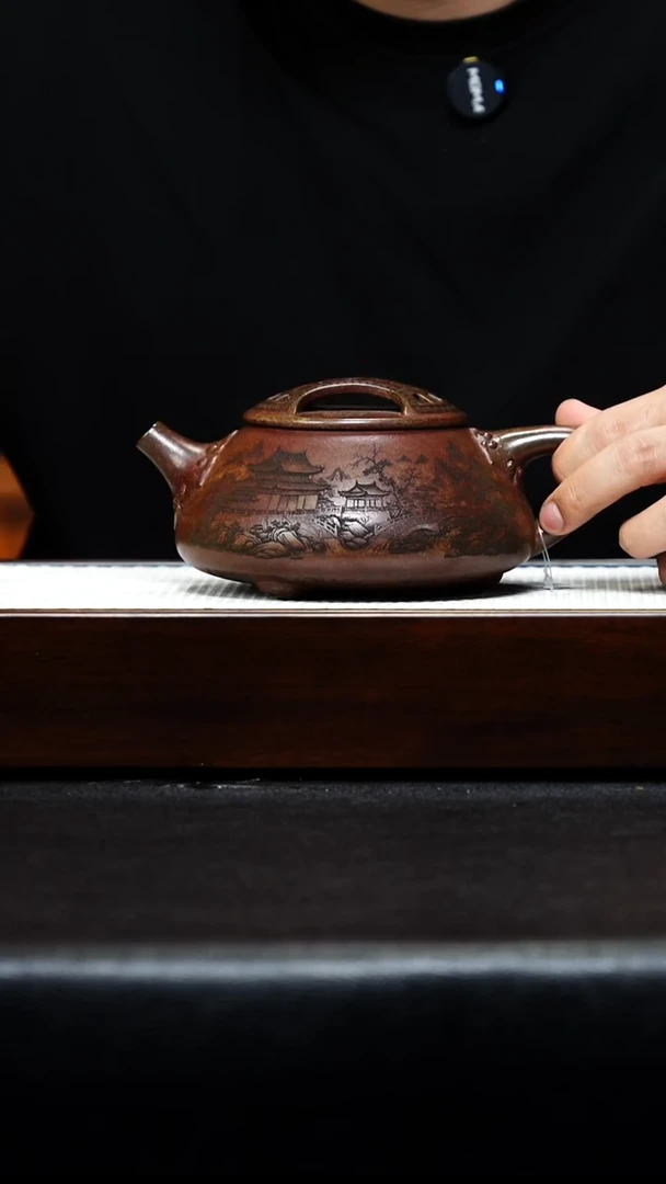 茶壶紫砂宜兴紫砂 牛盖石瓢 沉香泥 高艳 h030