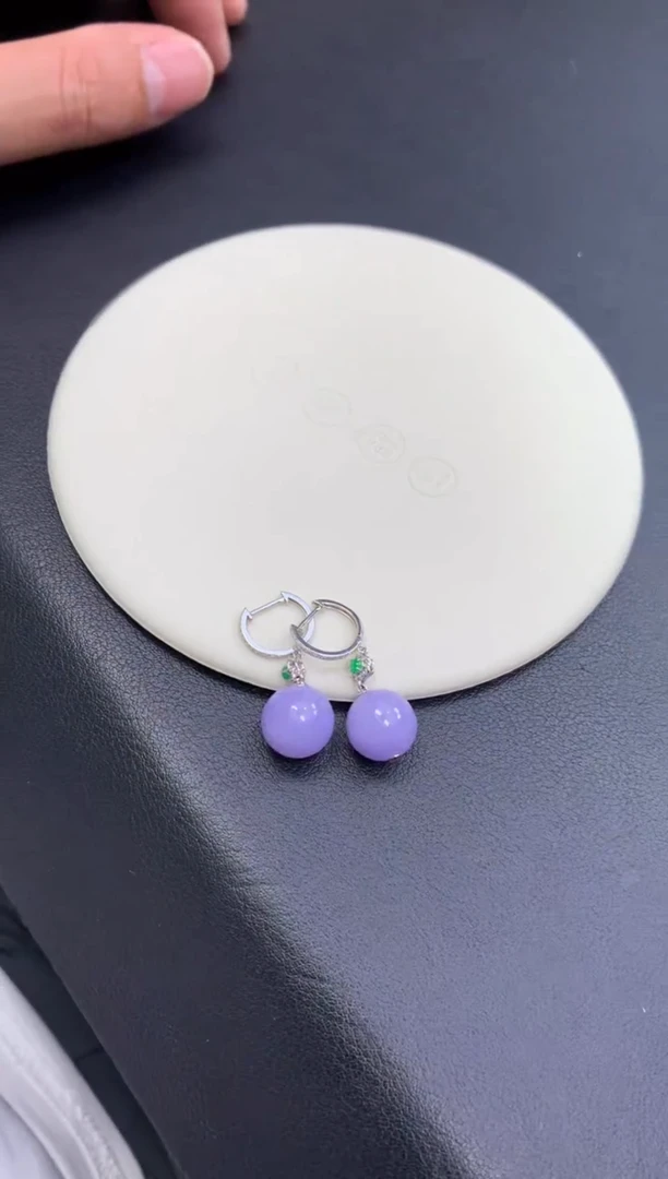 18K金镶嵌定制翡翠自营供应 48小时鉴赏期