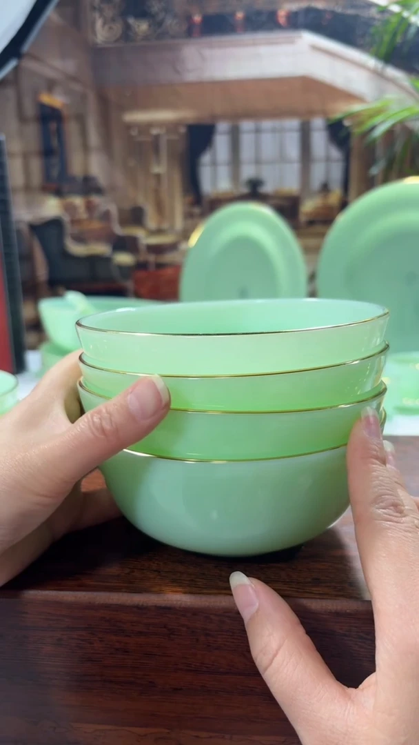 【闪购商品】....5.5英寸玉瓷碗4个口径13.8厘米