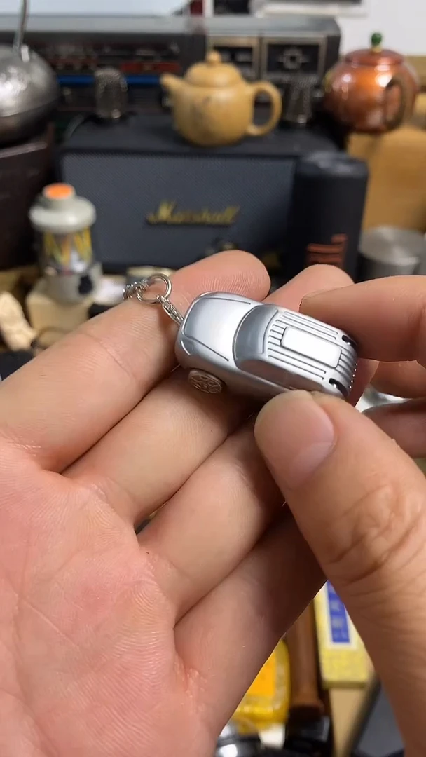 瓷片闪购商品，如图所示