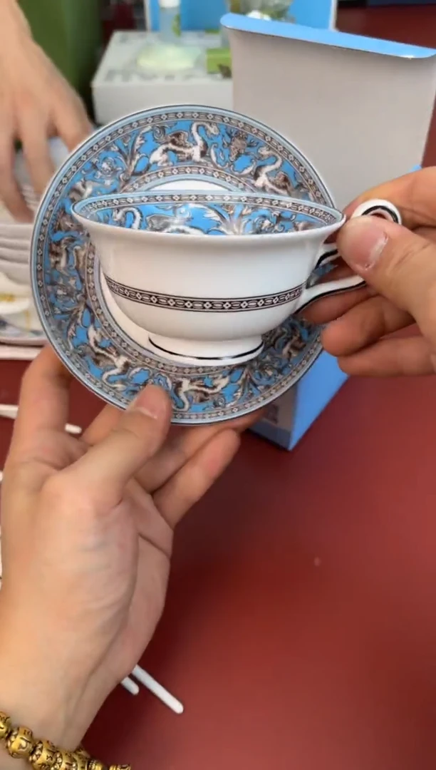 【闪购商品】瓷片新号开播全场漏@@H397