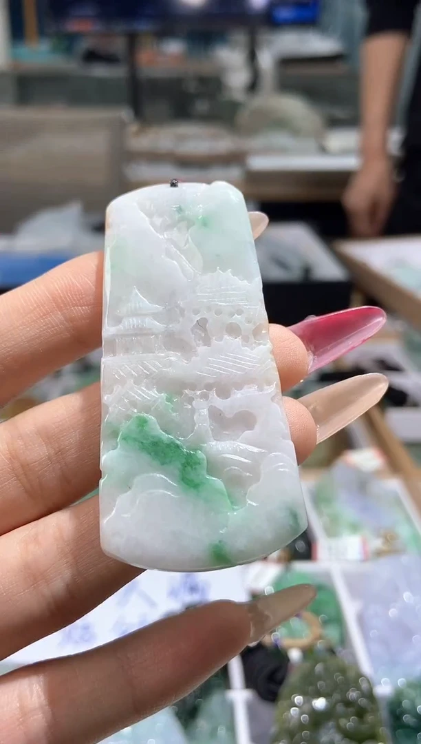 【闪购商品】翡翠颈饰未镶嵌天然缅甸翡翠A货未镶嵌