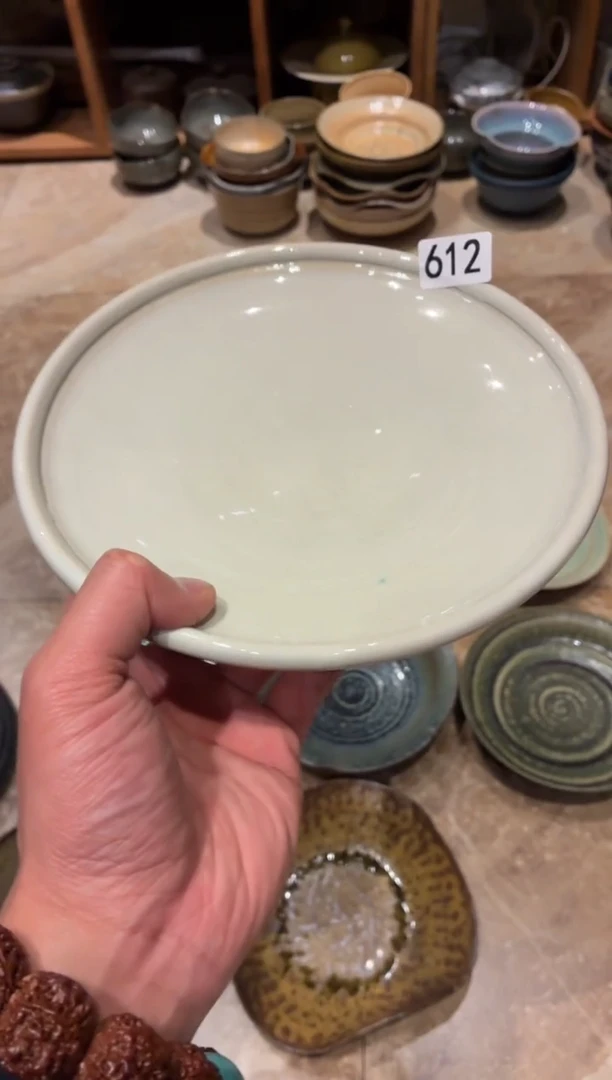 瓷片汐*612微瑕灰白渐变浅盘1个