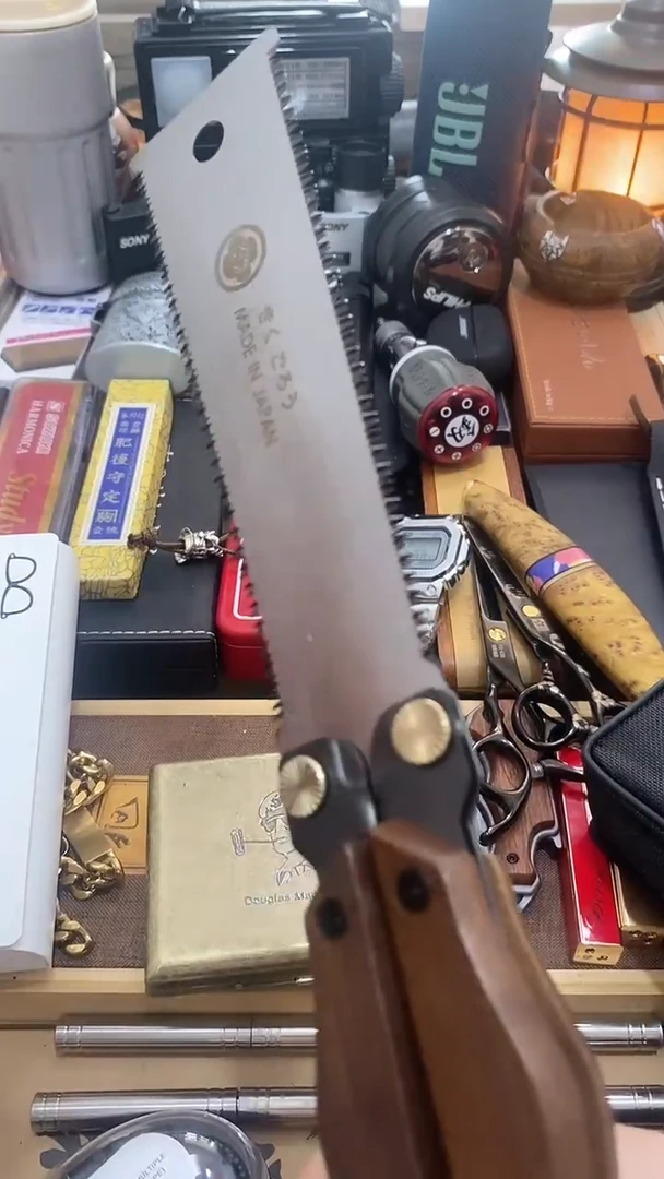 瓷片闪购商品  如图所示