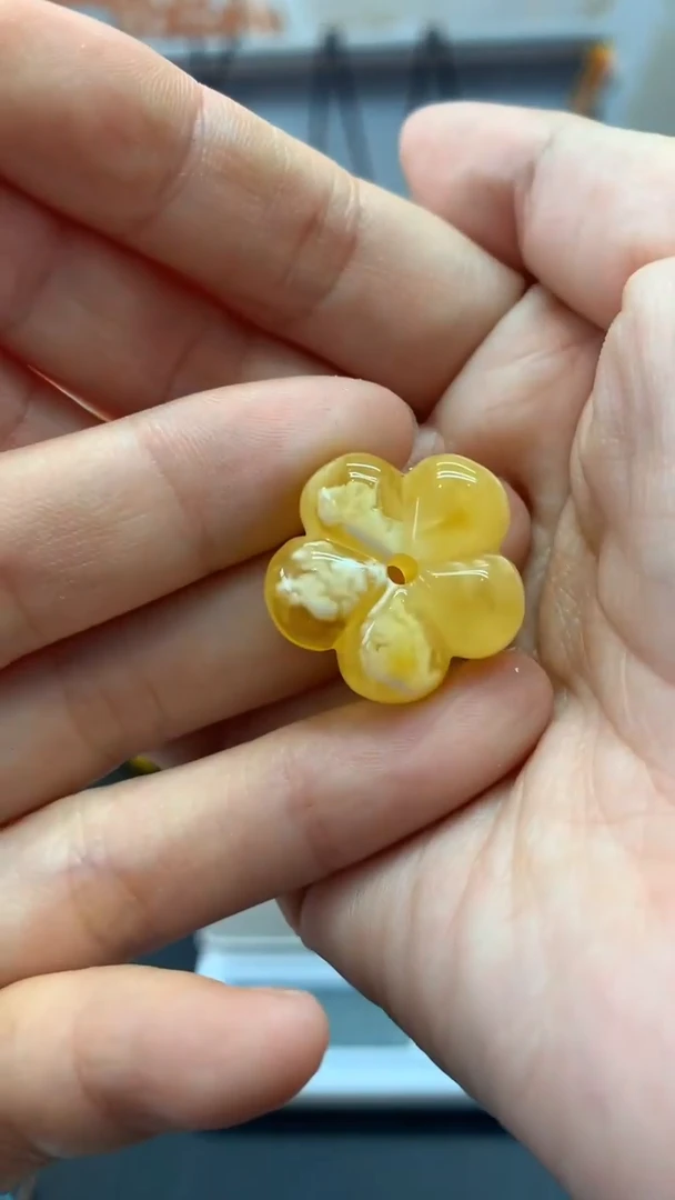 【闪购商品】琥珀珠宝奇石未镶嵌1088