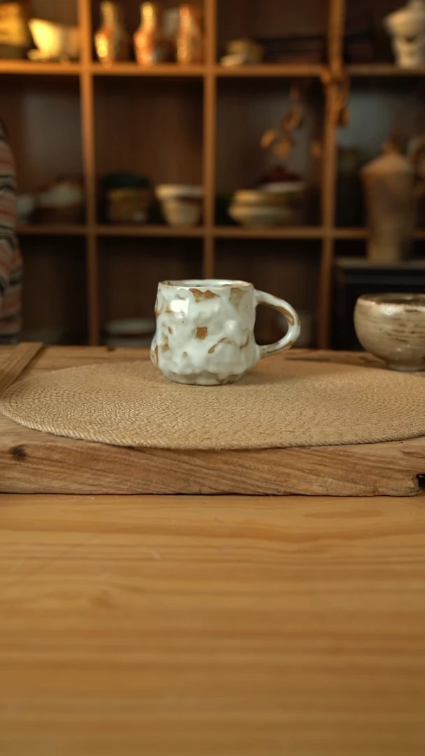 粉影系列的安**麻带把手大肚杯1个