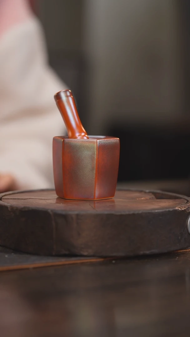 【闪购商品】杯134柴房陶瓷柴烧 金红盖置＋竹节