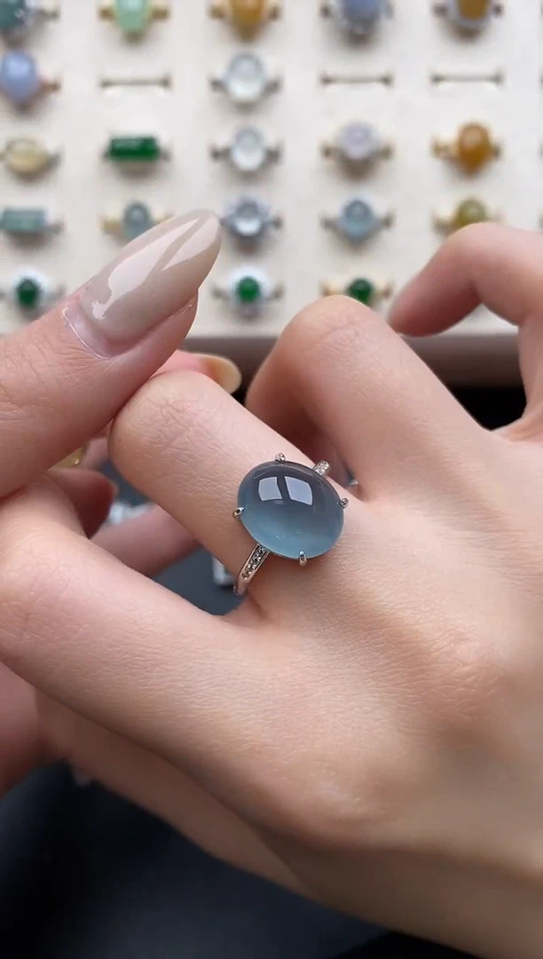 银S925镶嵌戒指翡翠佳*宝一物一证一礼盒