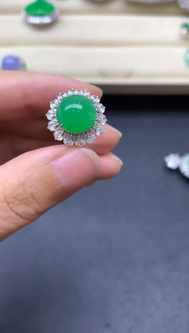 翡翠戒指18K金镶嵌633-中国好珠宝