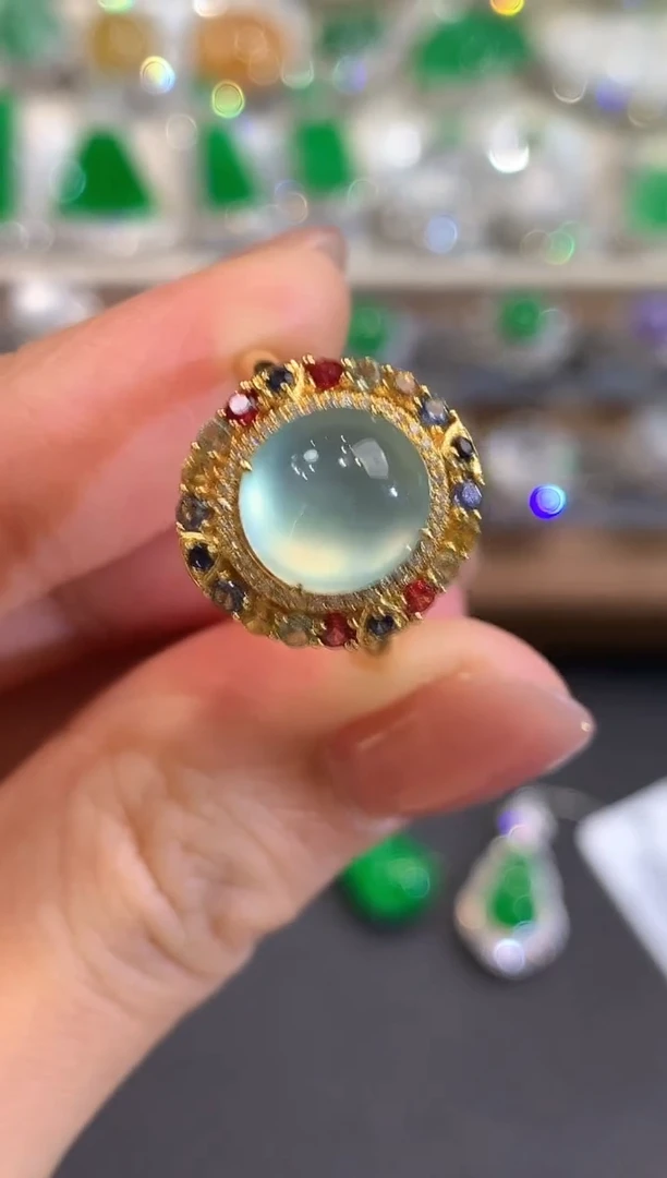 18K金镶嵌戒指翡翠a65多样性一件发货